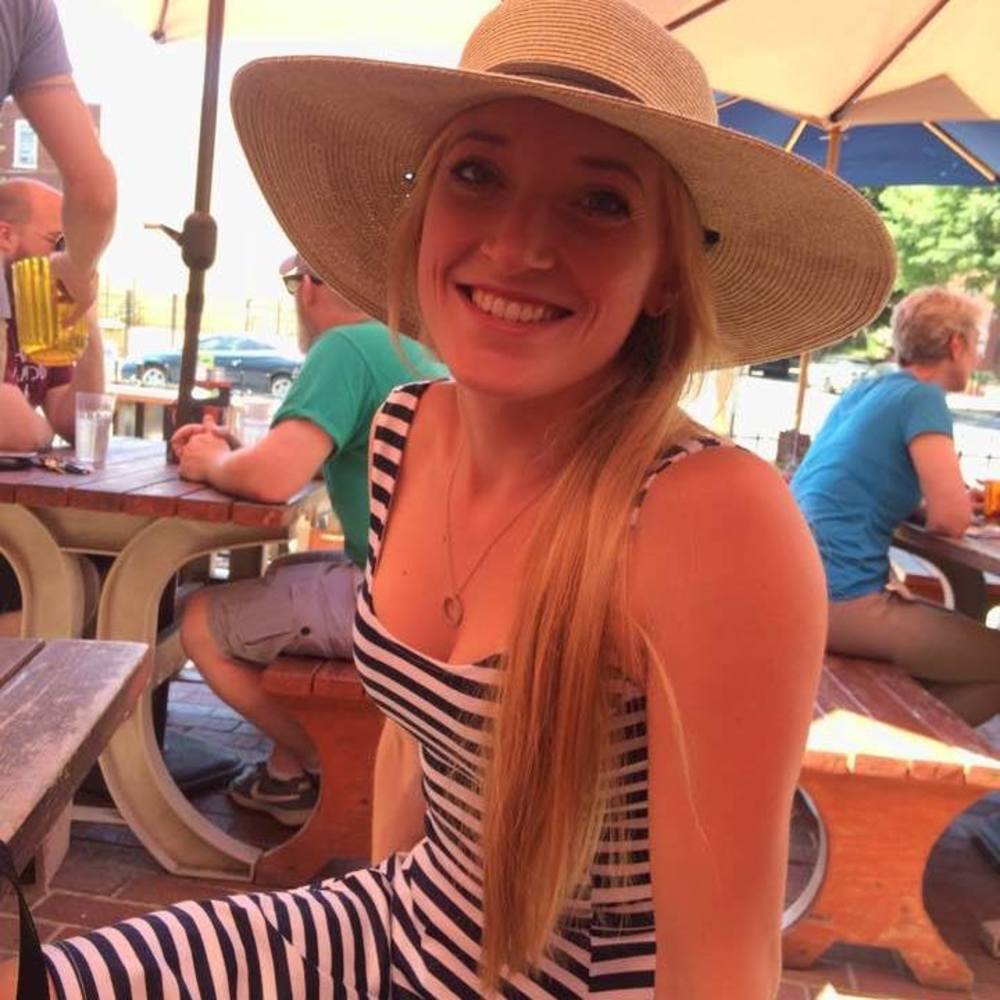 Meet your Posher, Abby